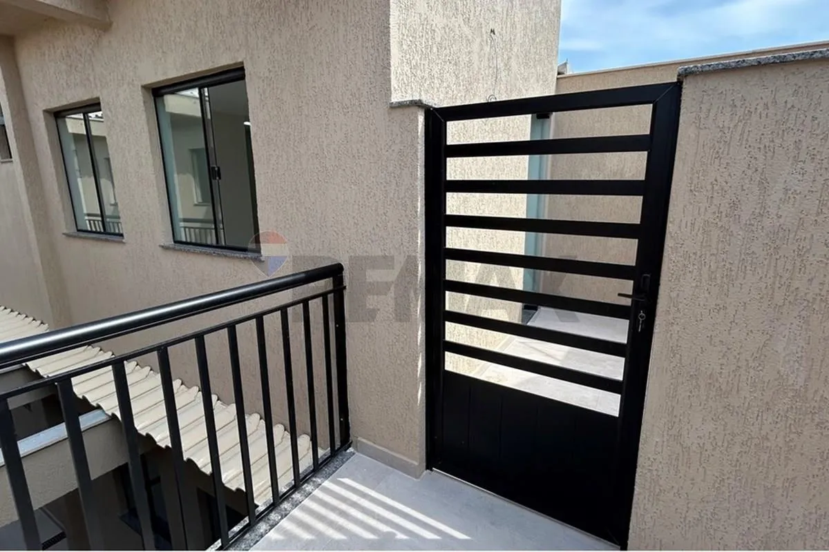Студия 30 м² на 2 этаже с душем в стекле — photo 12