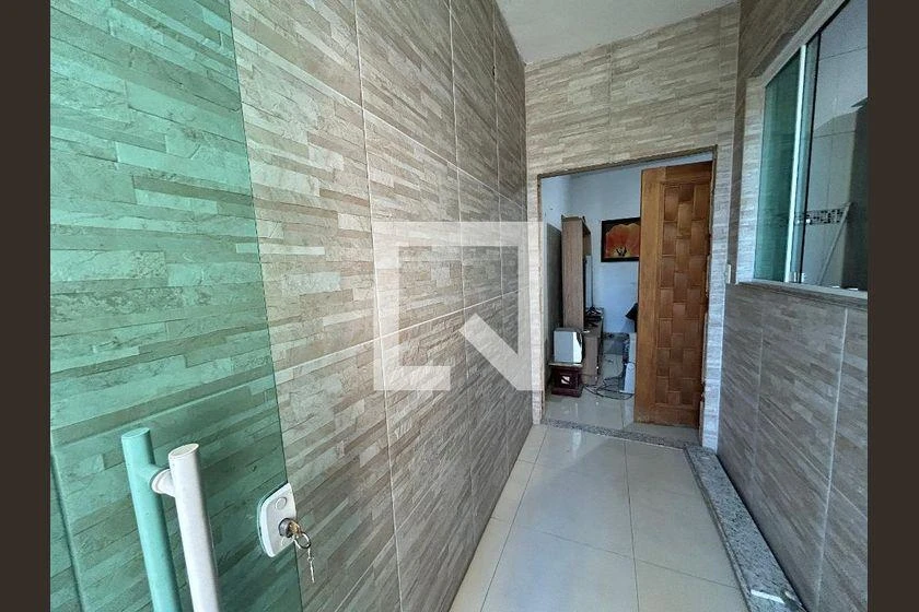 Casa para alugar com varanda e 2 suítes, 120 m² — photo 31