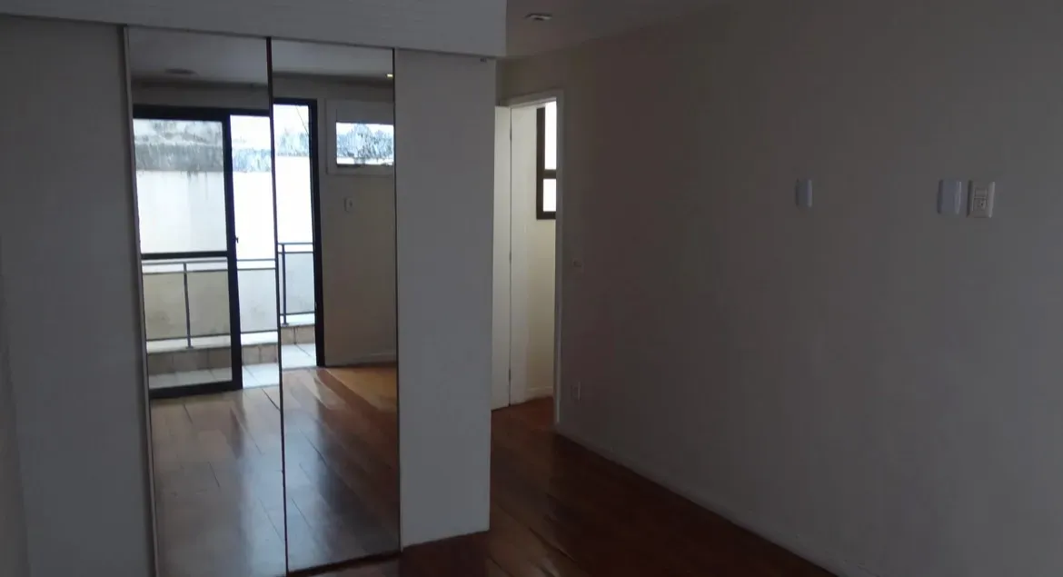 Apartamento de 185 m² com 3 quartos e 5 banheiros — photo 5