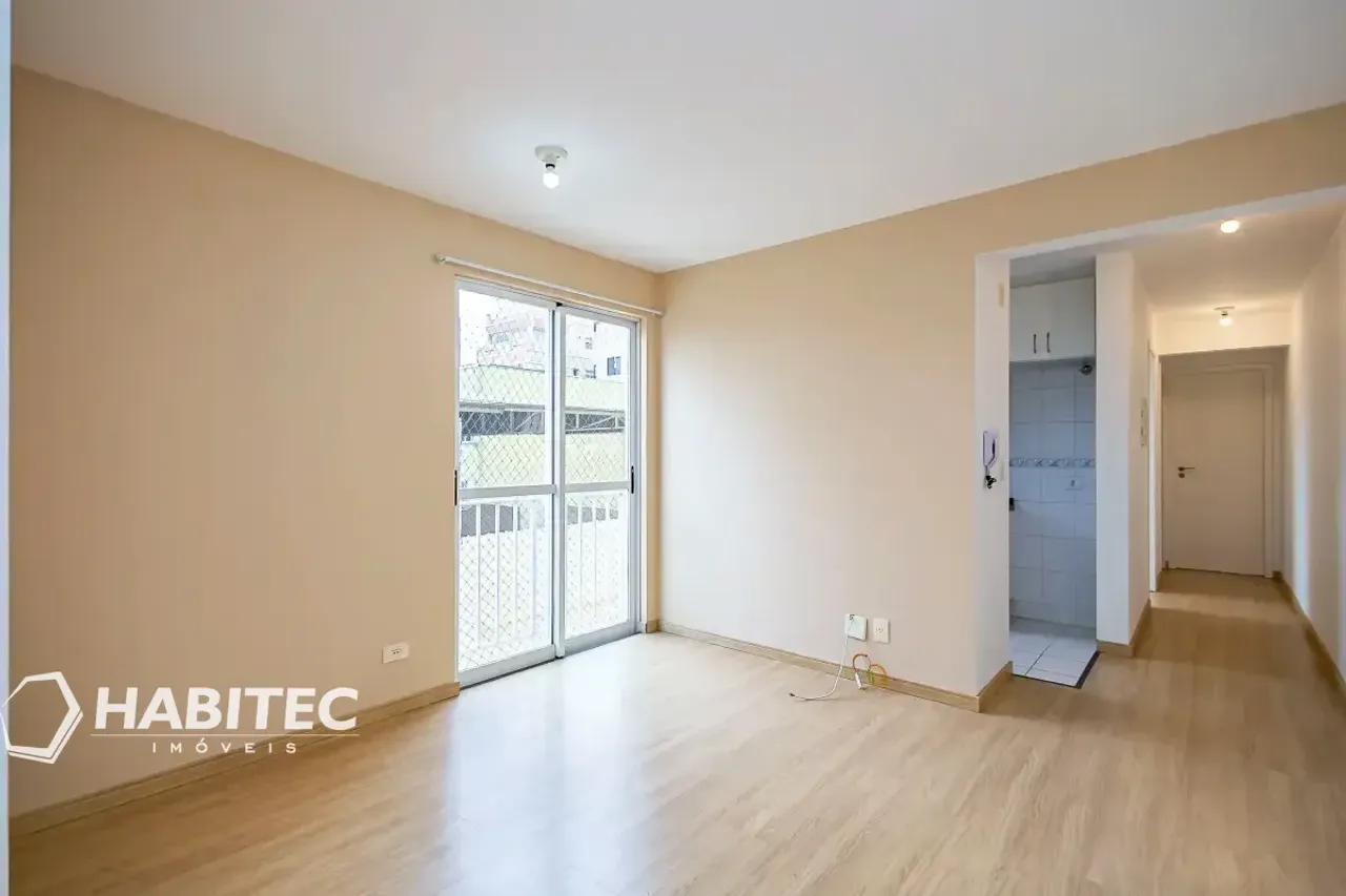 Apartamento en planta baja con 2 dormitorios y 77 m² — photo 3