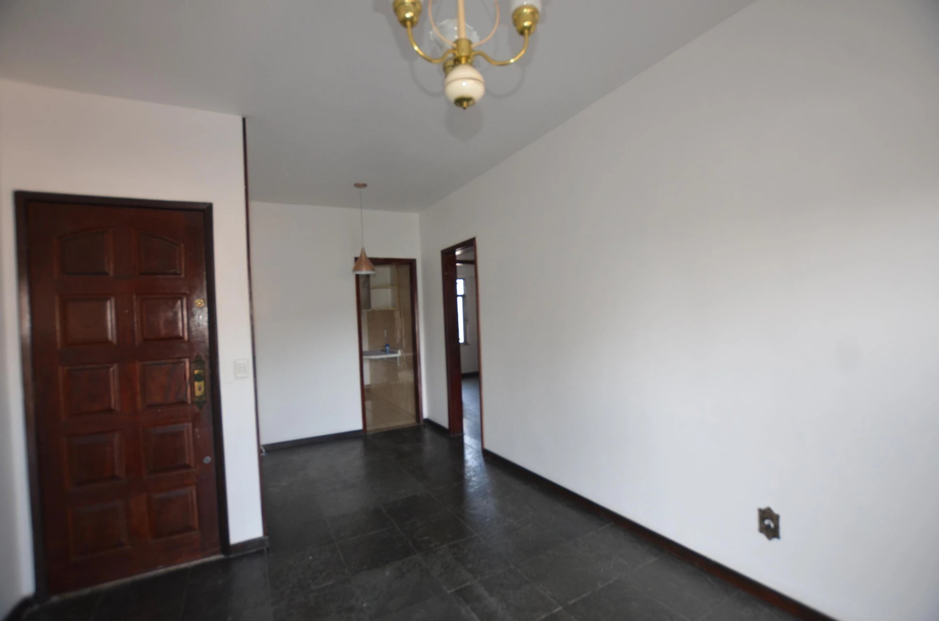 Apartamento com 2 quartos, 2 banheiros e varanda — photo 22