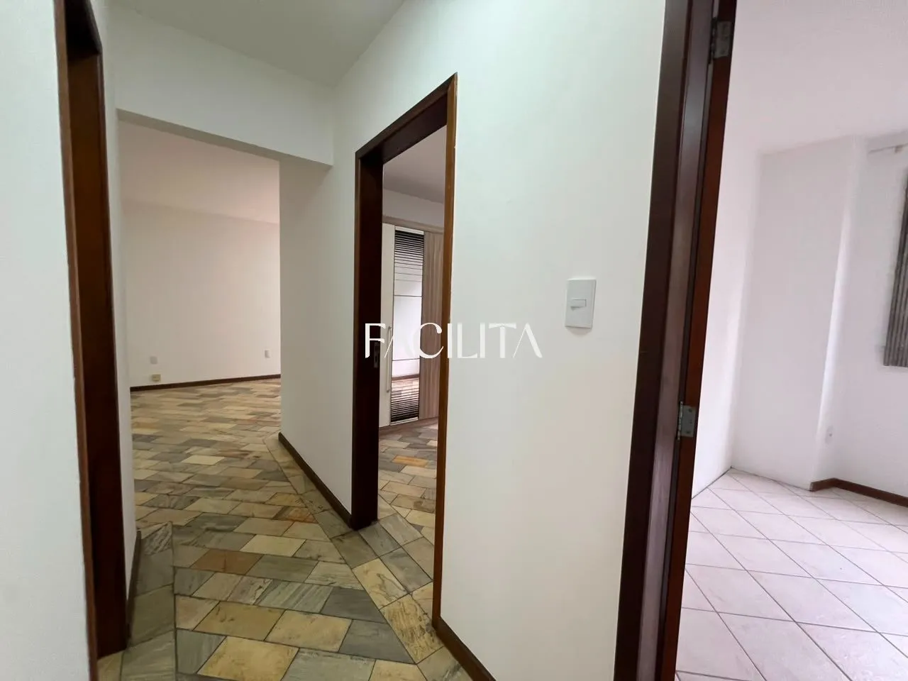 Орендний будинок-квартира з 3 кімнатами й 103 м² — photo 3