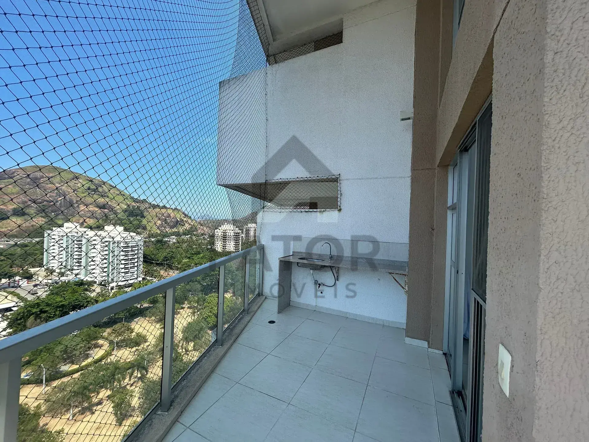 Rental apartment with 3 bedrooms, 3 baths and balcony — photo 41