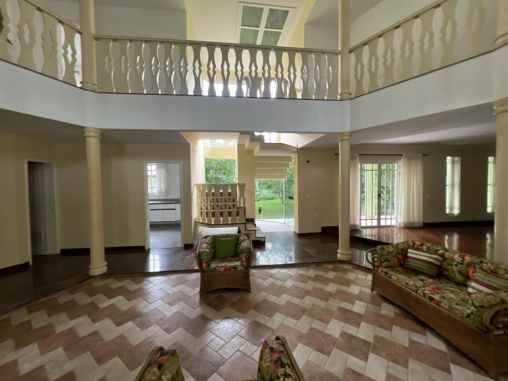 Unfurnished 1000 m² house with 5 en-suite bedrooms — photo 16