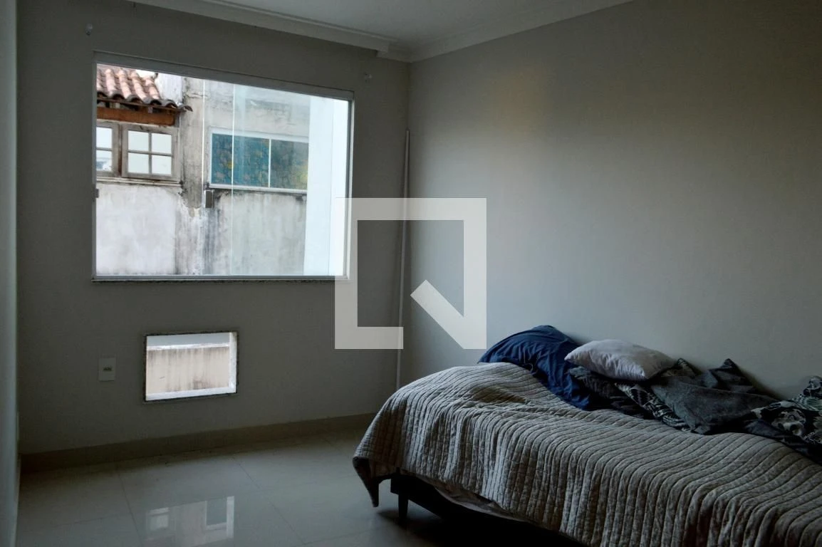 Casa de 5 quartos com 3 suítes e varanda fechada — photo 22
