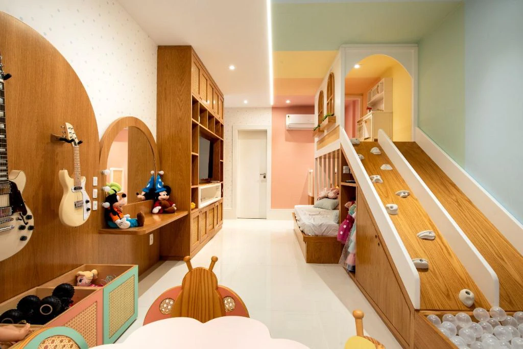 Casa mobiliada com 5 suítes e 465 m², 2 vagas — photo 8