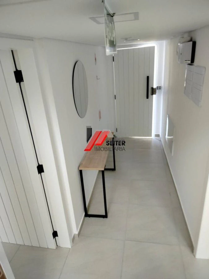 One-bedroom, 29 m² apartment in Florianópolis — photo 19