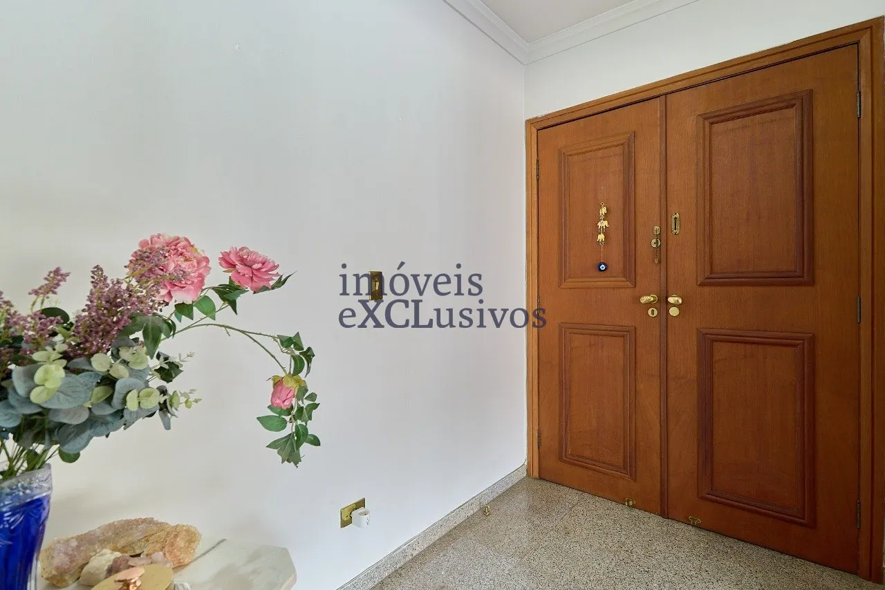 450 m² apartment with 4 bedrooms and 3 parking spaces — photo 26