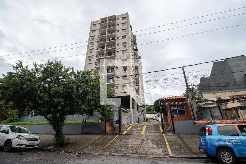 2-bedroom apartment with separate kitchen and balcony — photo 37