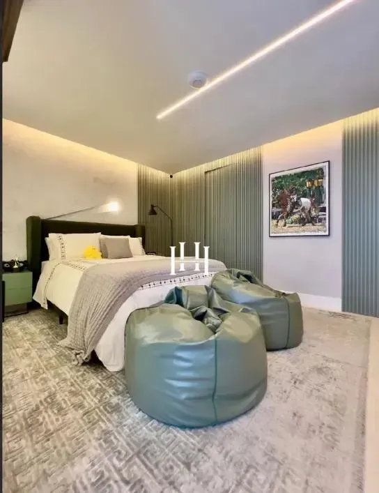Furnished house, 800 m², with a bathtub — photo 6
