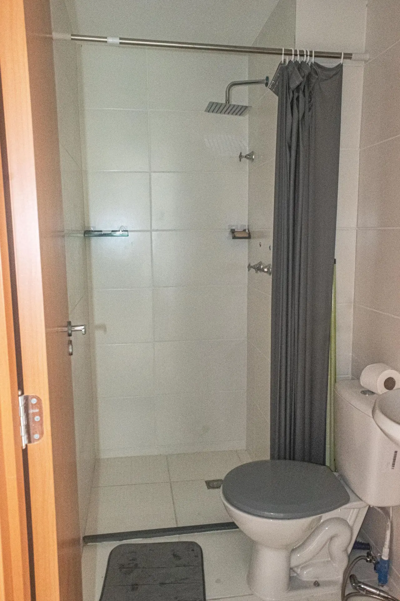 Apartamento sin muebles con 2 habitaciones y jardín privado — photo 17