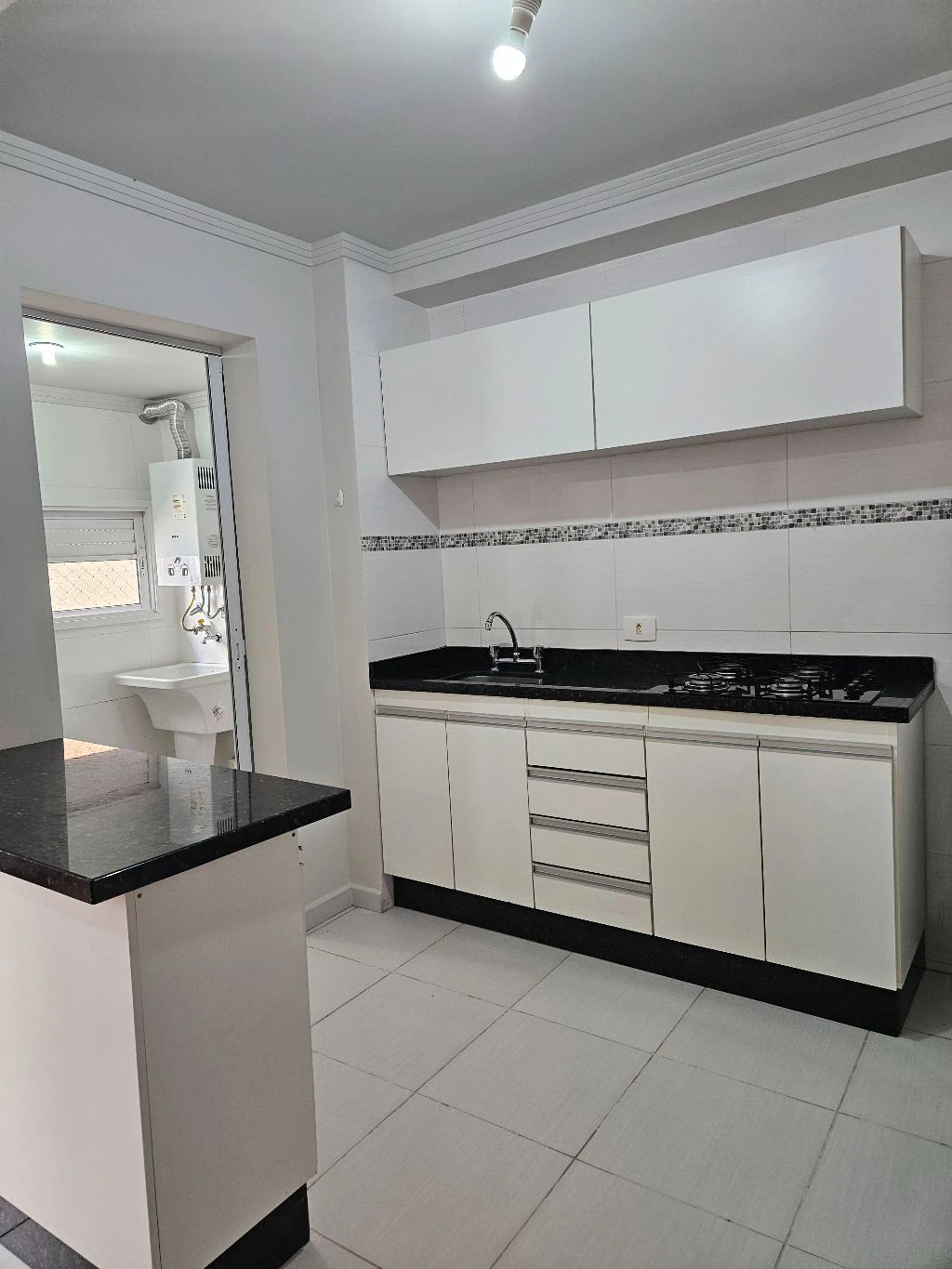 Furnished 1-bedroom apartment with 47 m² — photo 3