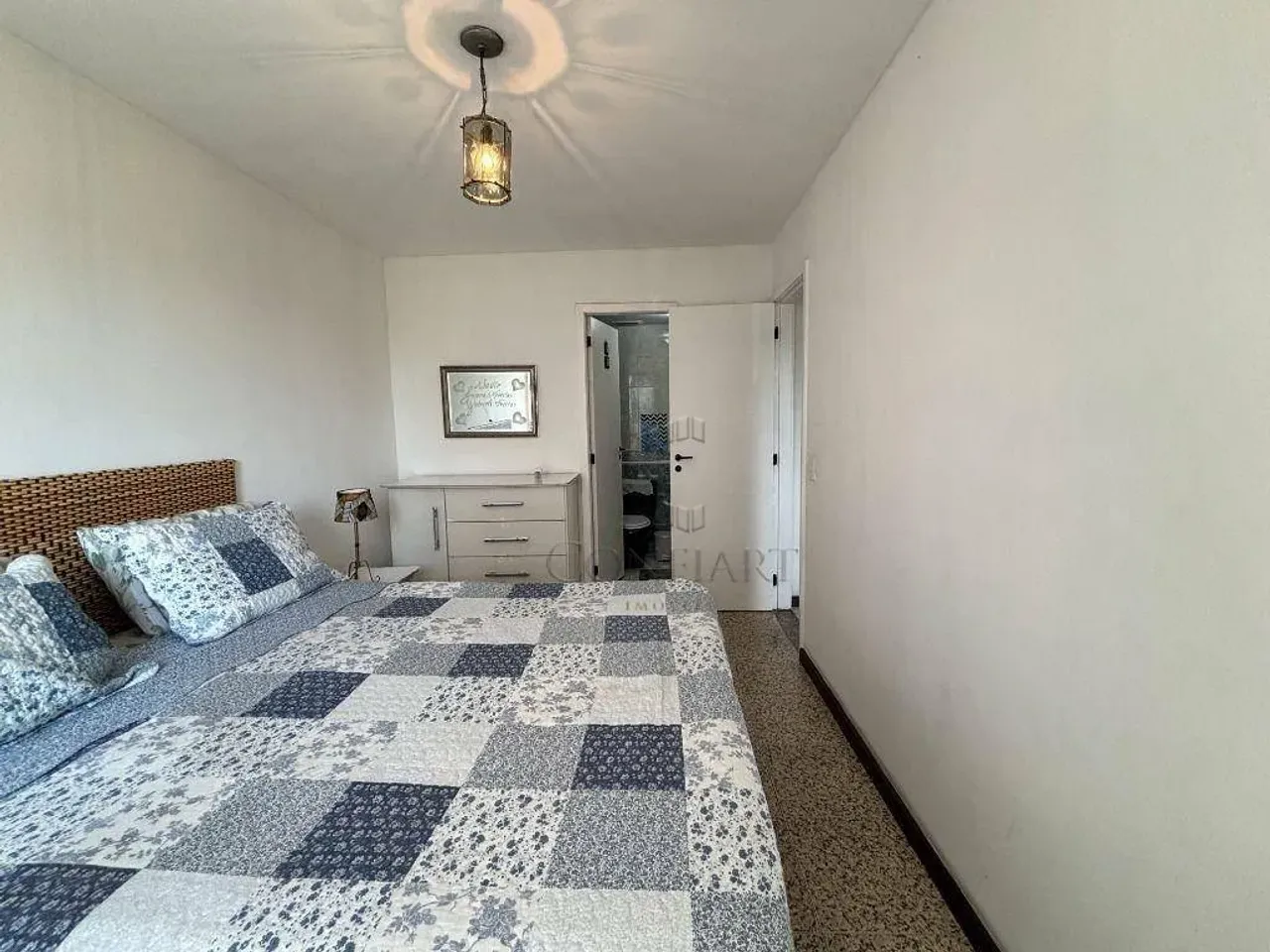 Furnished apartment with 2 bedrooms and 2 bathrooms — photo 7