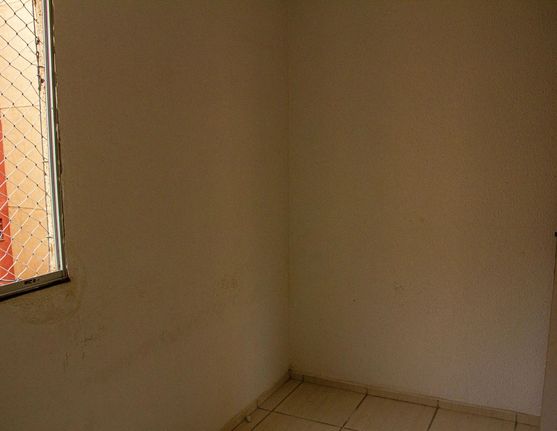Unfurnished 2-bedroom apartment with pets allowed — photo 4