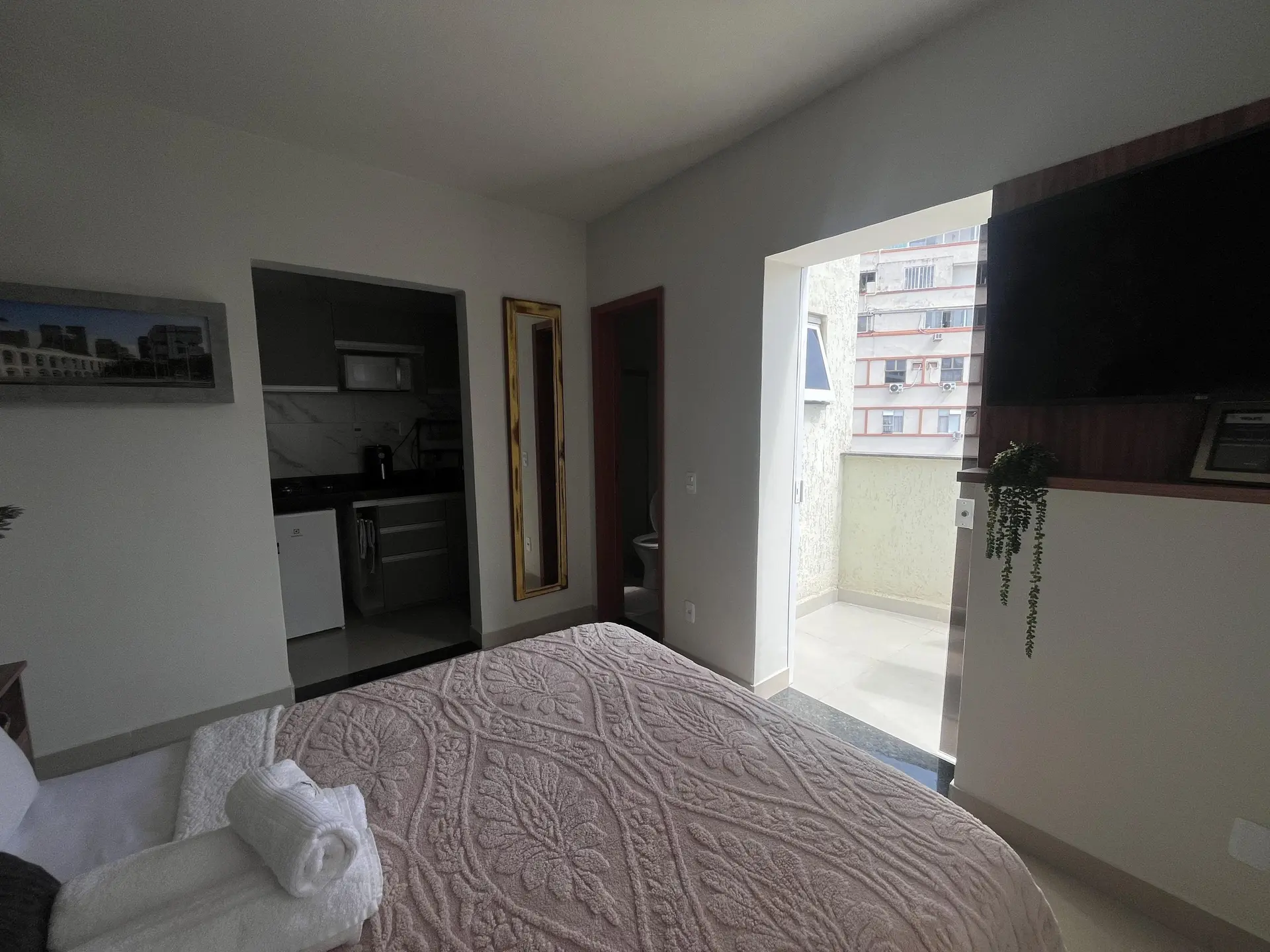 Furnished studio, 30 m², with a washing machine — photo 6