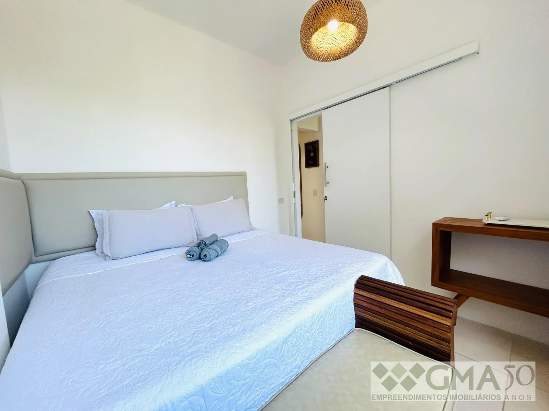 Furnished 90 m² apartment with 2 bedrooms and green views — photo 20