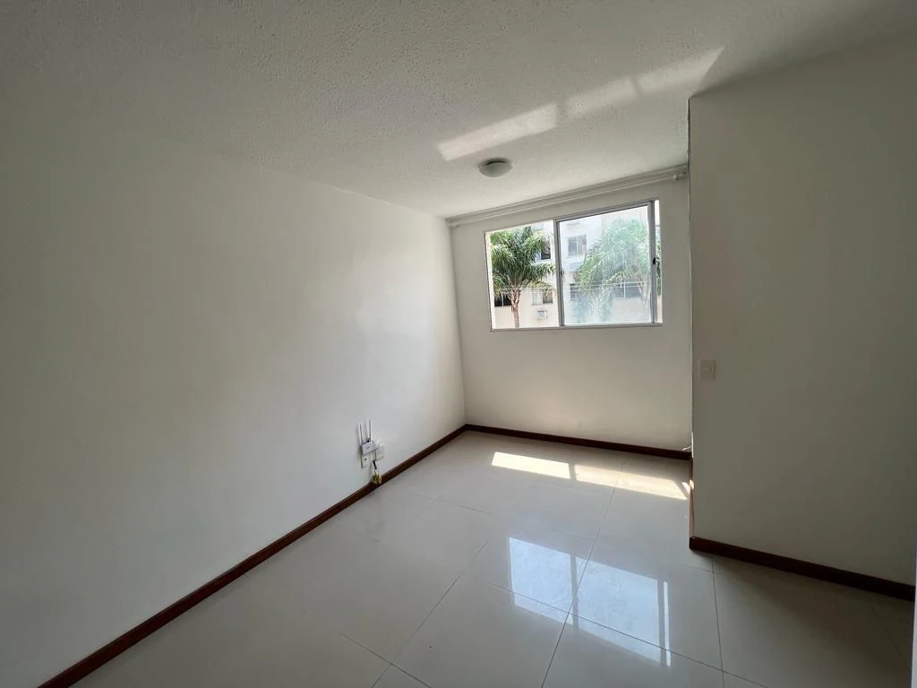 3-bedroom apartment with a closed kitchen and parking — photo 6