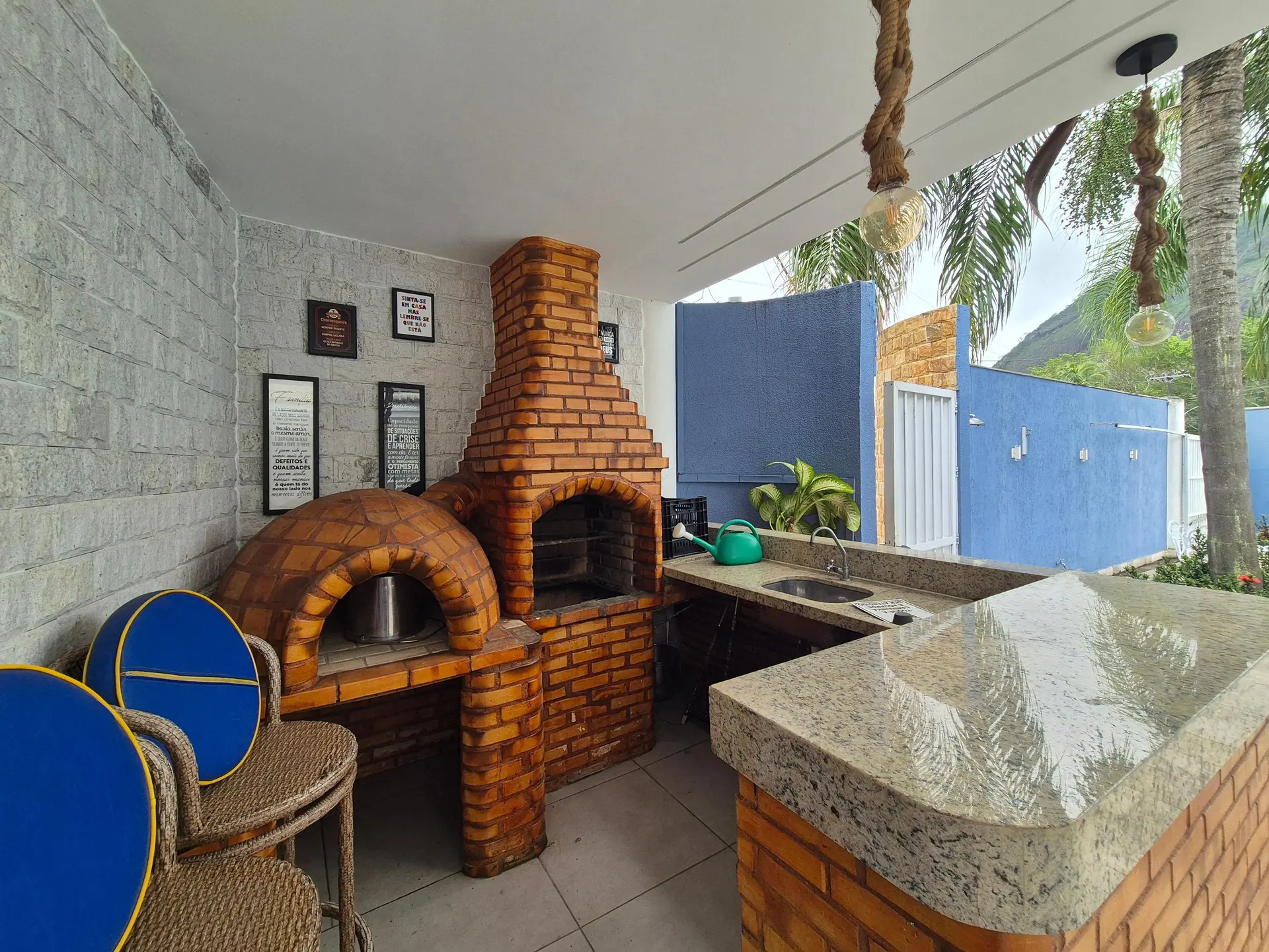 4 quartos e jacuzzi: casa de 318 m² — photo 63