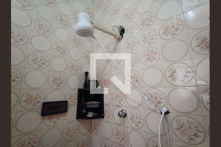 Furnished house with 5 bedrooms and 631 m² — photo 13