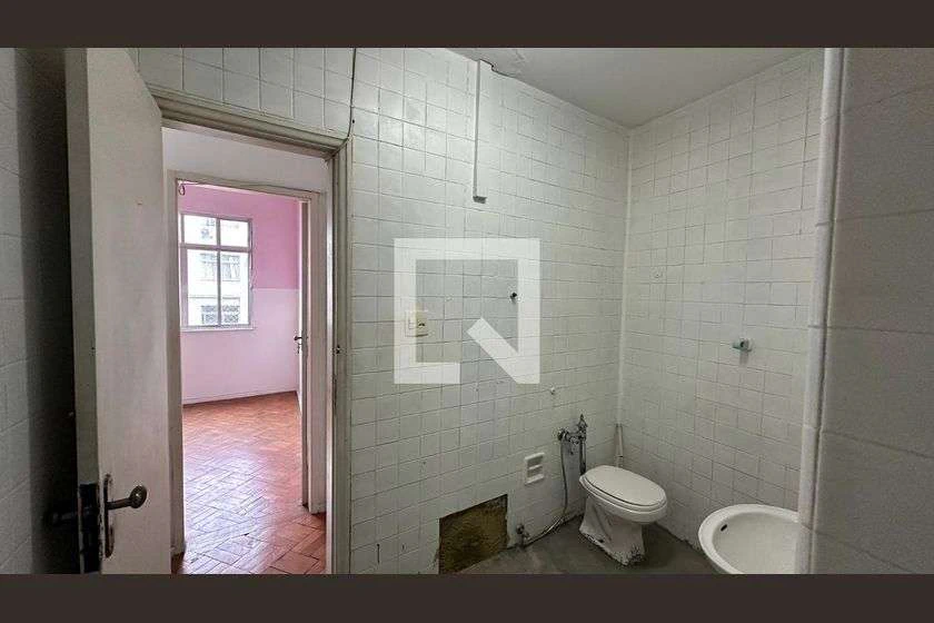 Rental apartment with 1 bedroom and 70 m² — photo 21