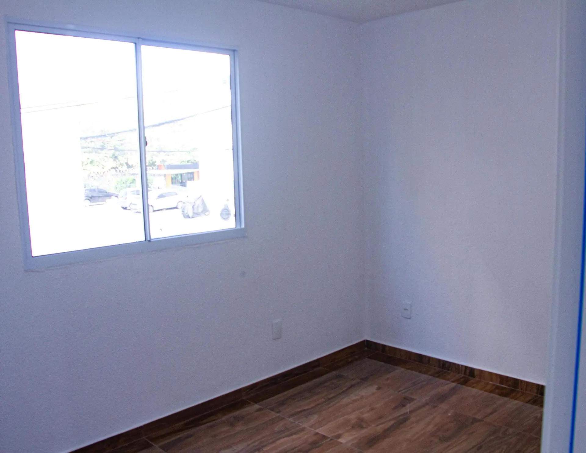 2-bedroom unfurnished apartment with private garden — photo 11