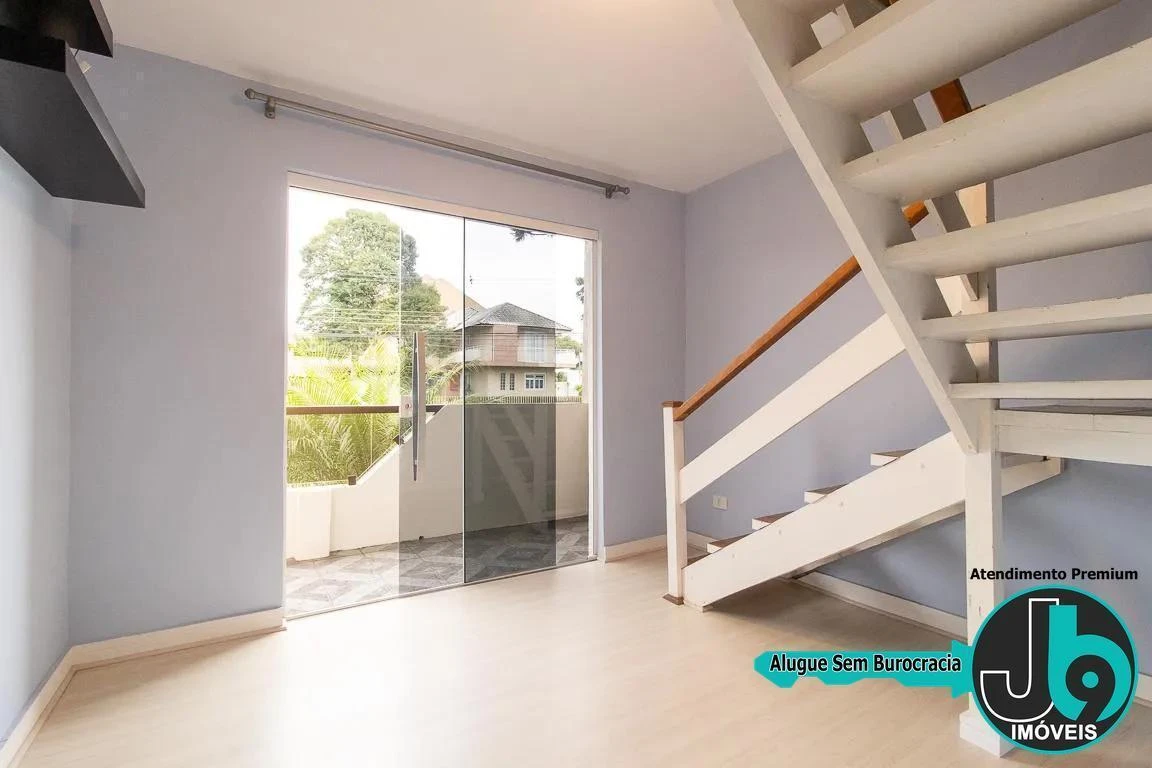 212 m² house with a home office and a glass-enclosed balcony — photo 27