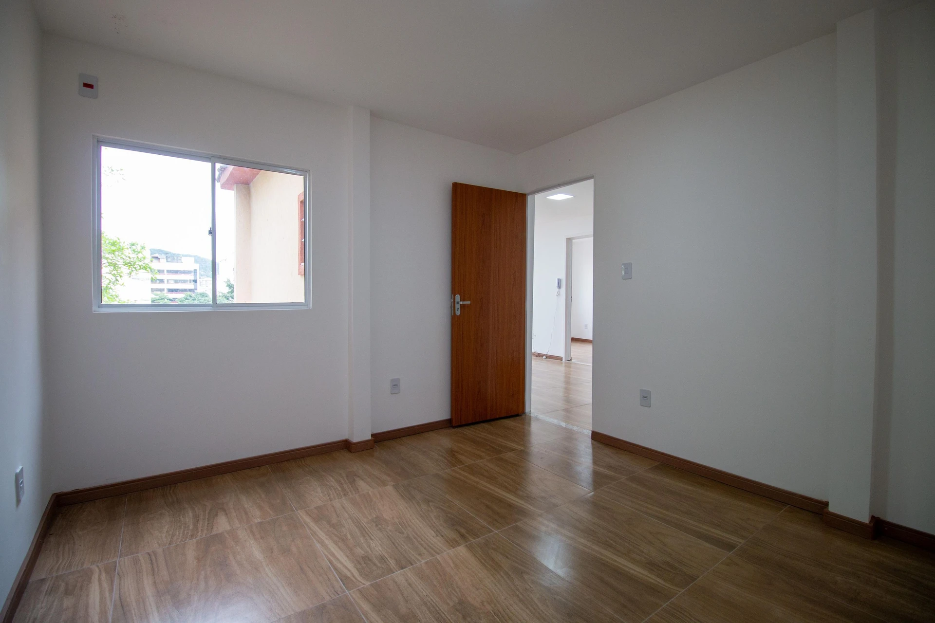 2-bedroom apartment, 1 with its own bathroom, 70 m² — photo 37