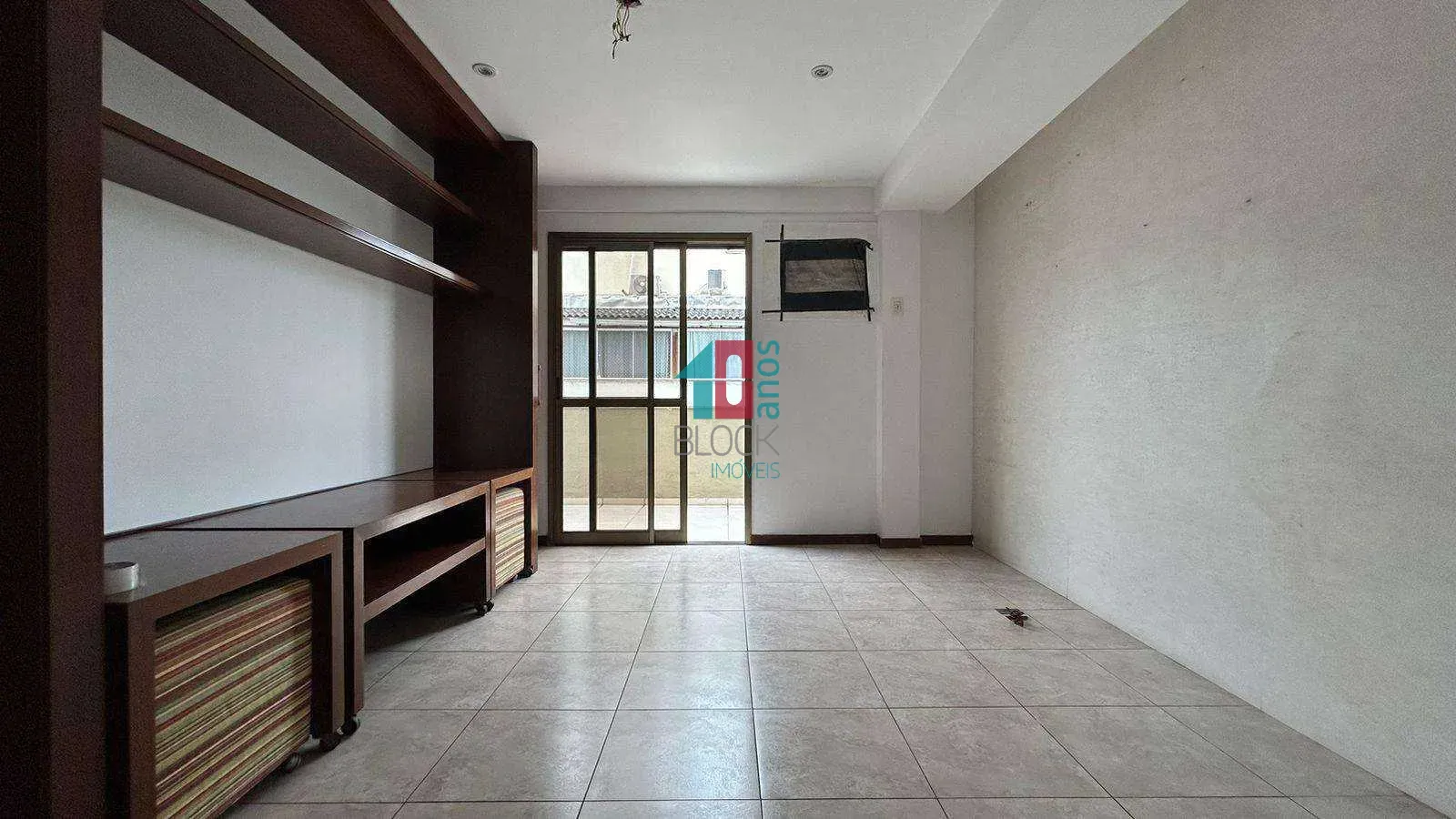 Penthouse with 3 bedrooms, 2 suites, 250 m² — photo 26
