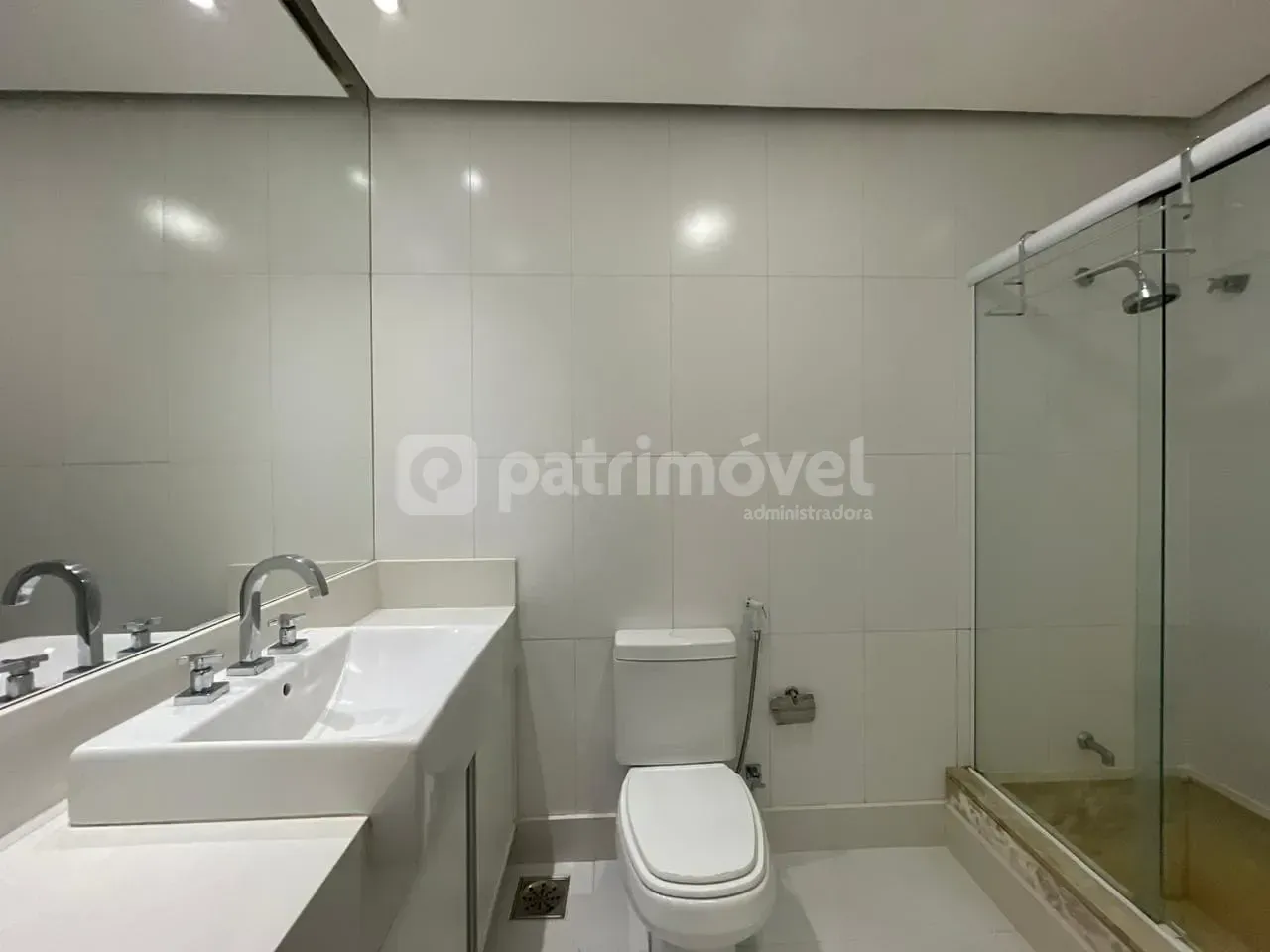 4-bedroom apartment with pool and 3 parking spaces — photo 21