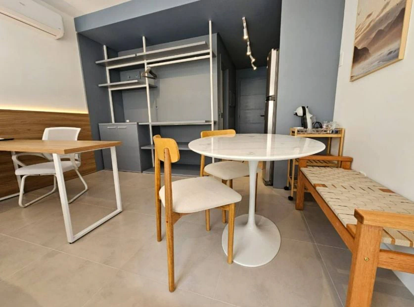 Furnished 35 m² studio with covered parking space — photo 9