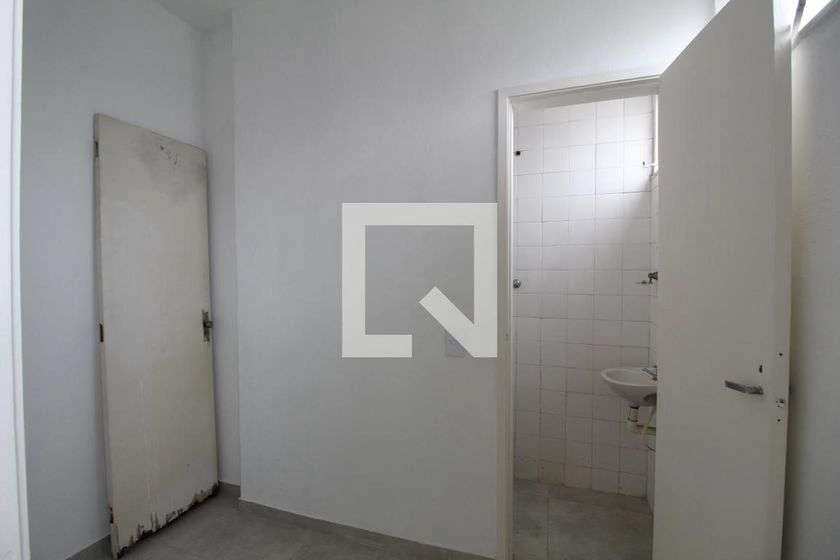 70 m² apartment on the 6th floor with a balcony — photo 24