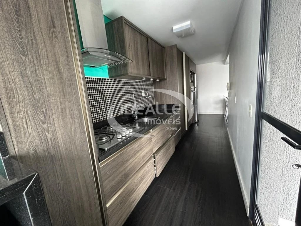 Apartamento de 97 m² com 1 dormitório — photo 2