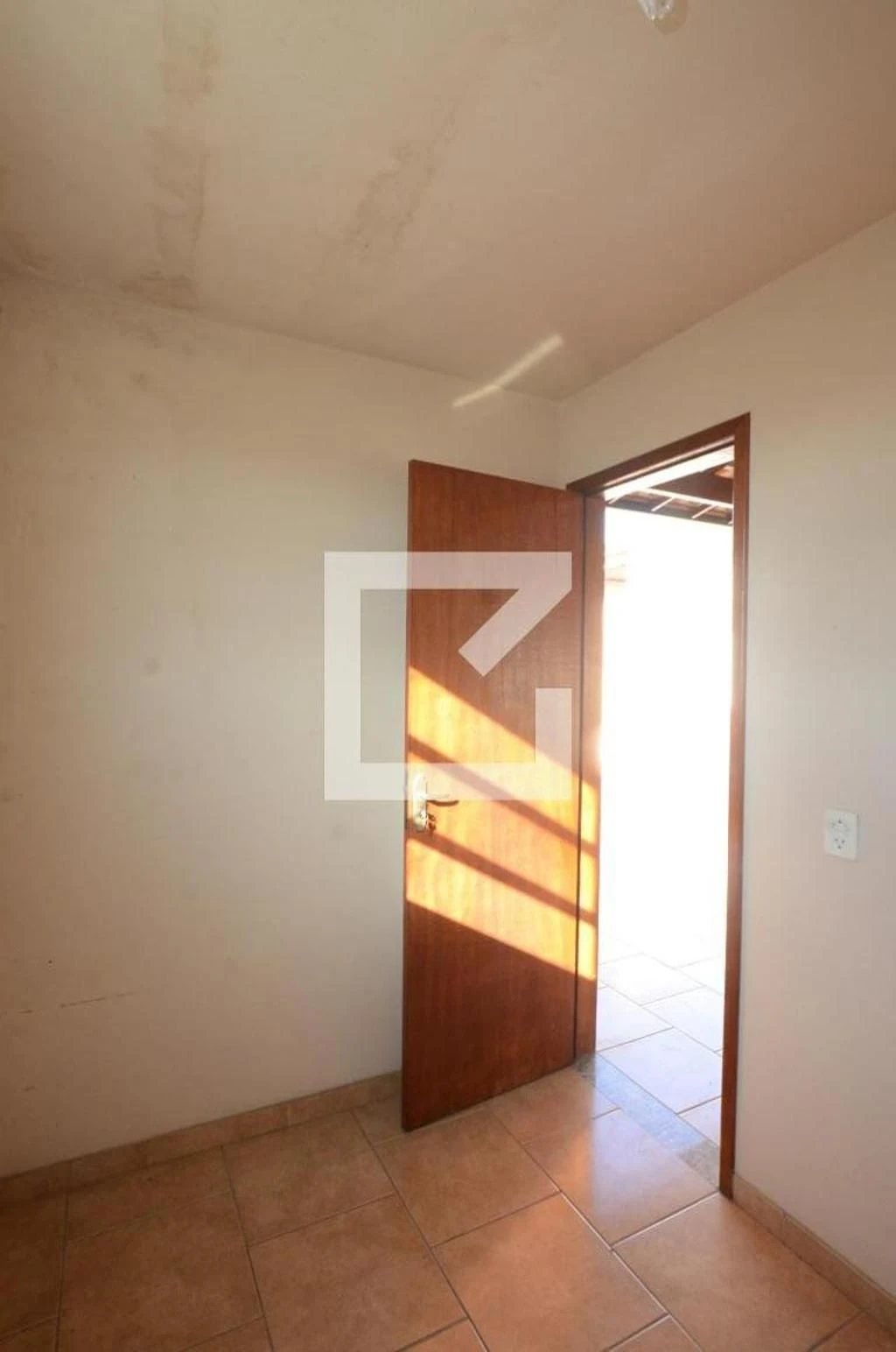 Casa sem mobília com 5 quartos e 5 banheiros — photo 90