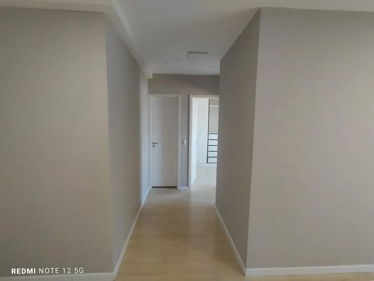 88 m² apartment with 2 bedrooms and 1 parking spot — photo 23