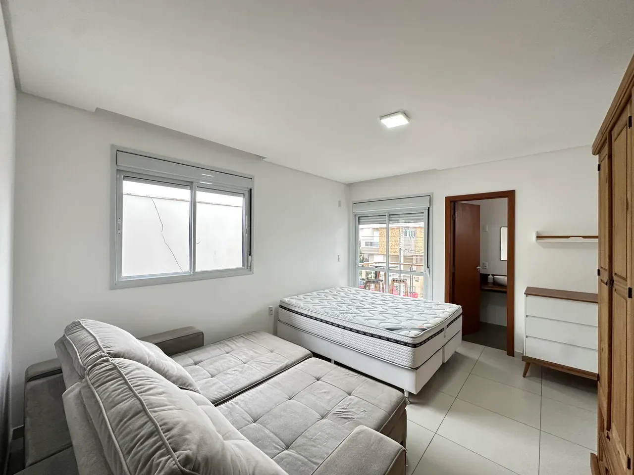 3-bedroom house with a private BBQ