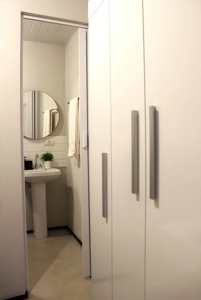 Furnished studio 30 m² with 1 bedroom — photo 23