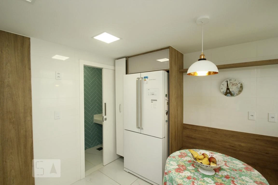 Apartamento mobiliado de 212 m² com 4 quartos — photo 12