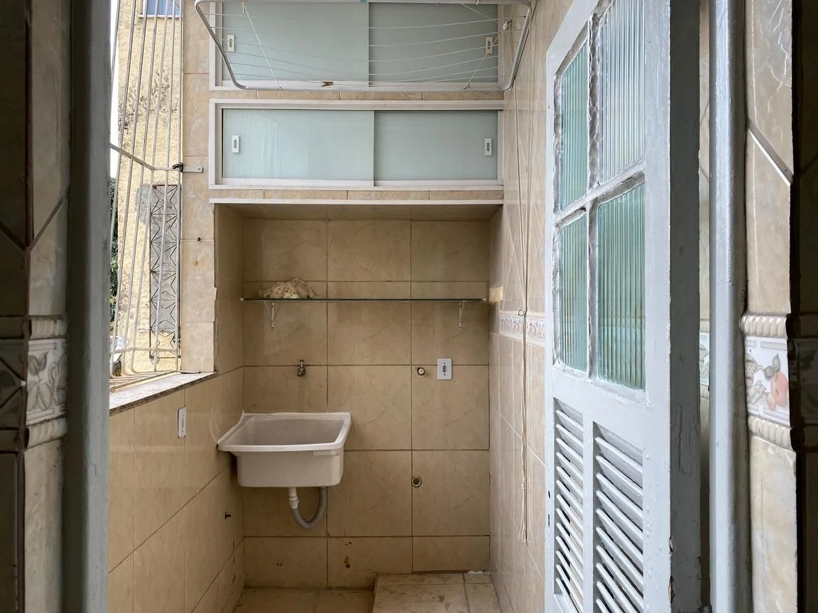 Unfurnished 3-bedroom apartment with 1 bathroom — photo 15