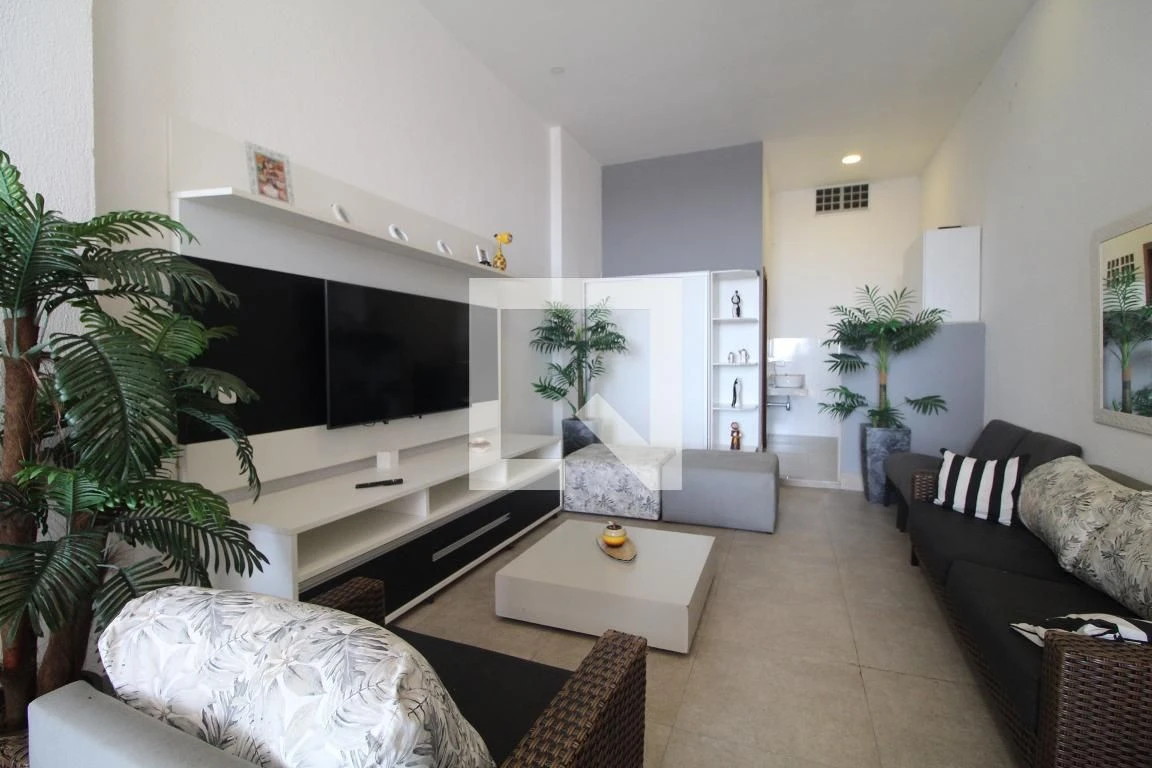 Furnished house with 4 en-suite bedrooms and private garden — photo 41