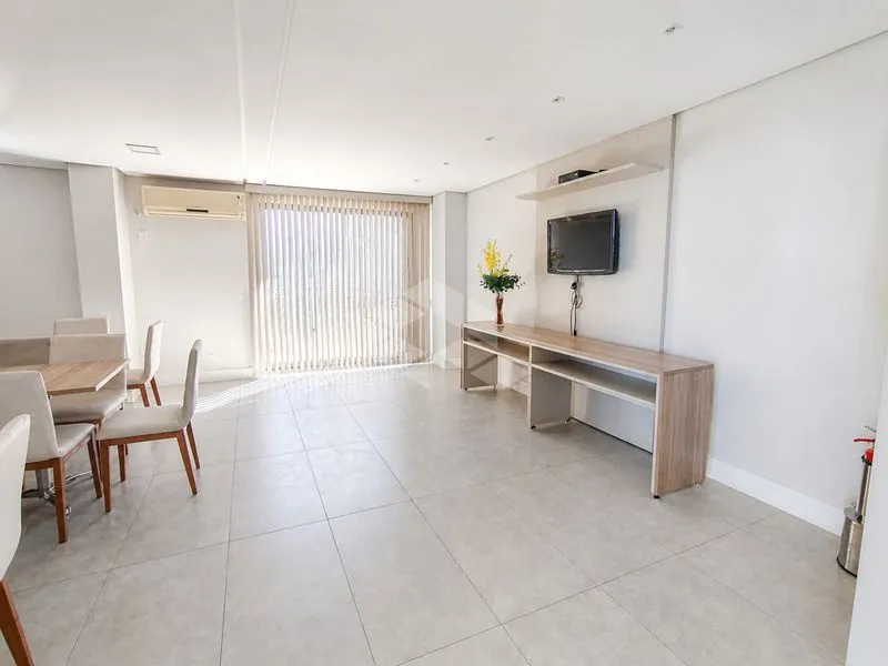 Home office in a 3-bedroom apartment, 98 m² — photo 20