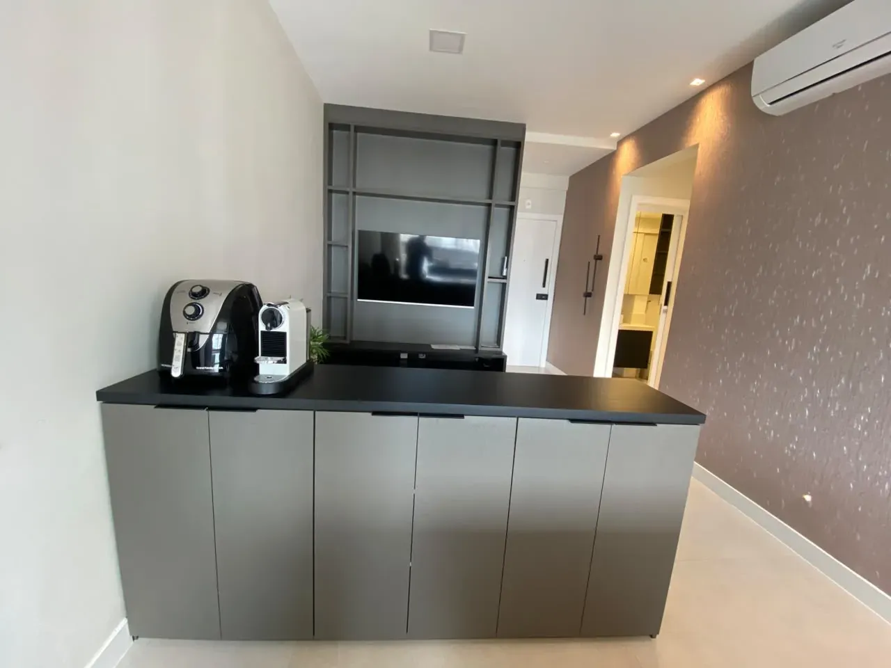 Home office in a 2-bedroom apartment, 52 m² — photo 11