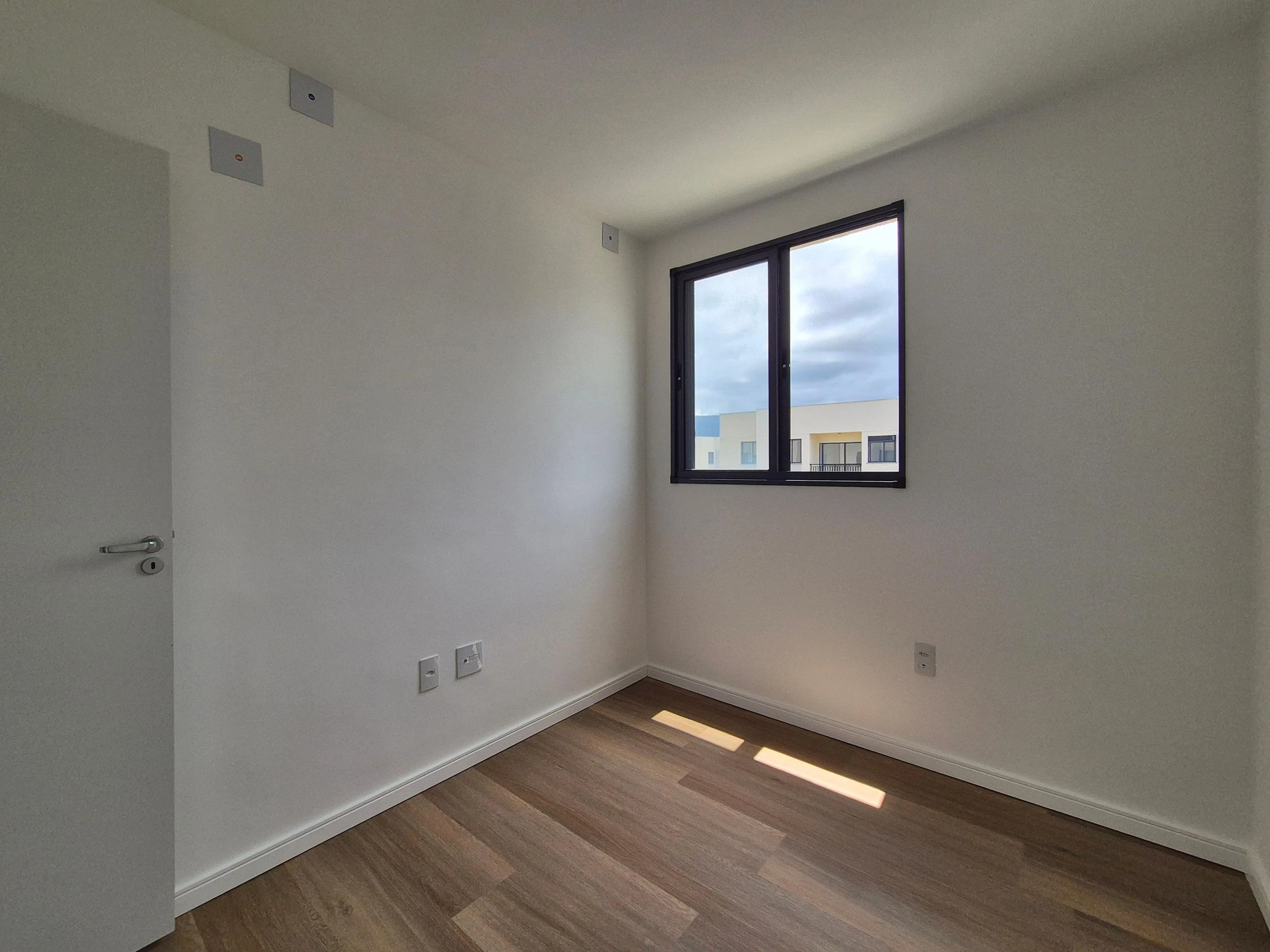 Apartamento de 2 quartos em condomínio com academia — photo 17