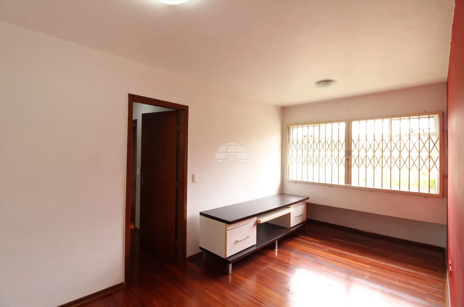 47 m² apartment with 2 bedrooms and a gas kitchen — photo 3