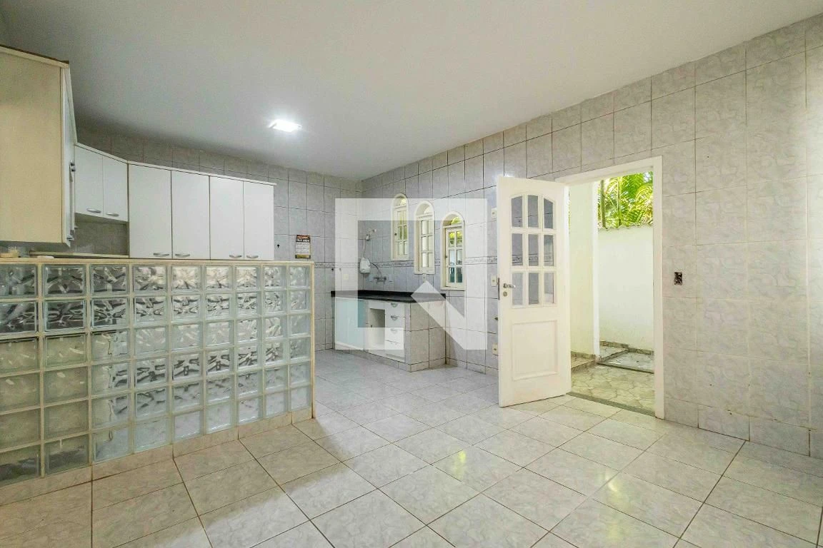 Condominium house with 3 bedrooms and private garden — photo 26