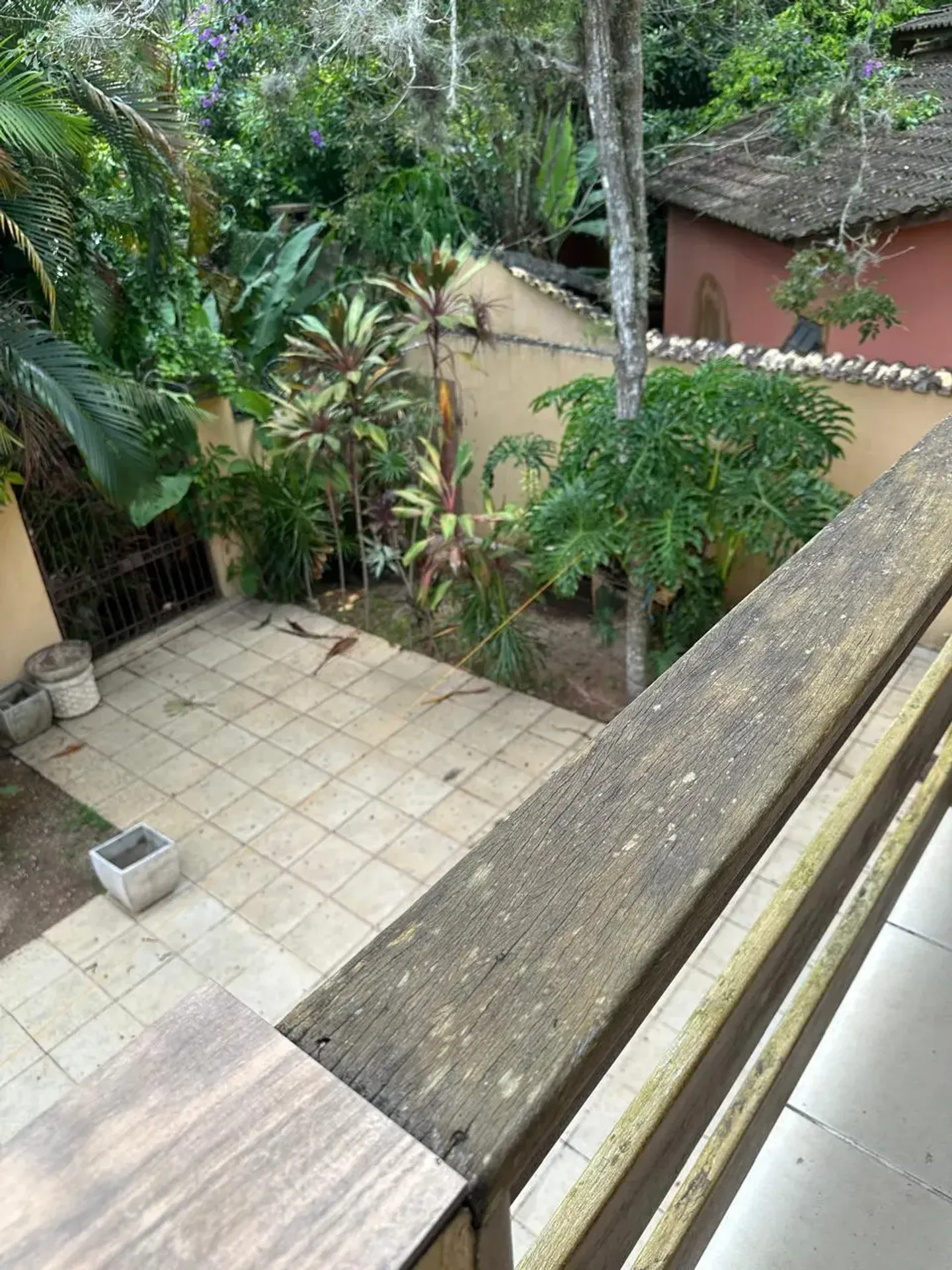 Duplex house with a shared open-air pool — photo 24