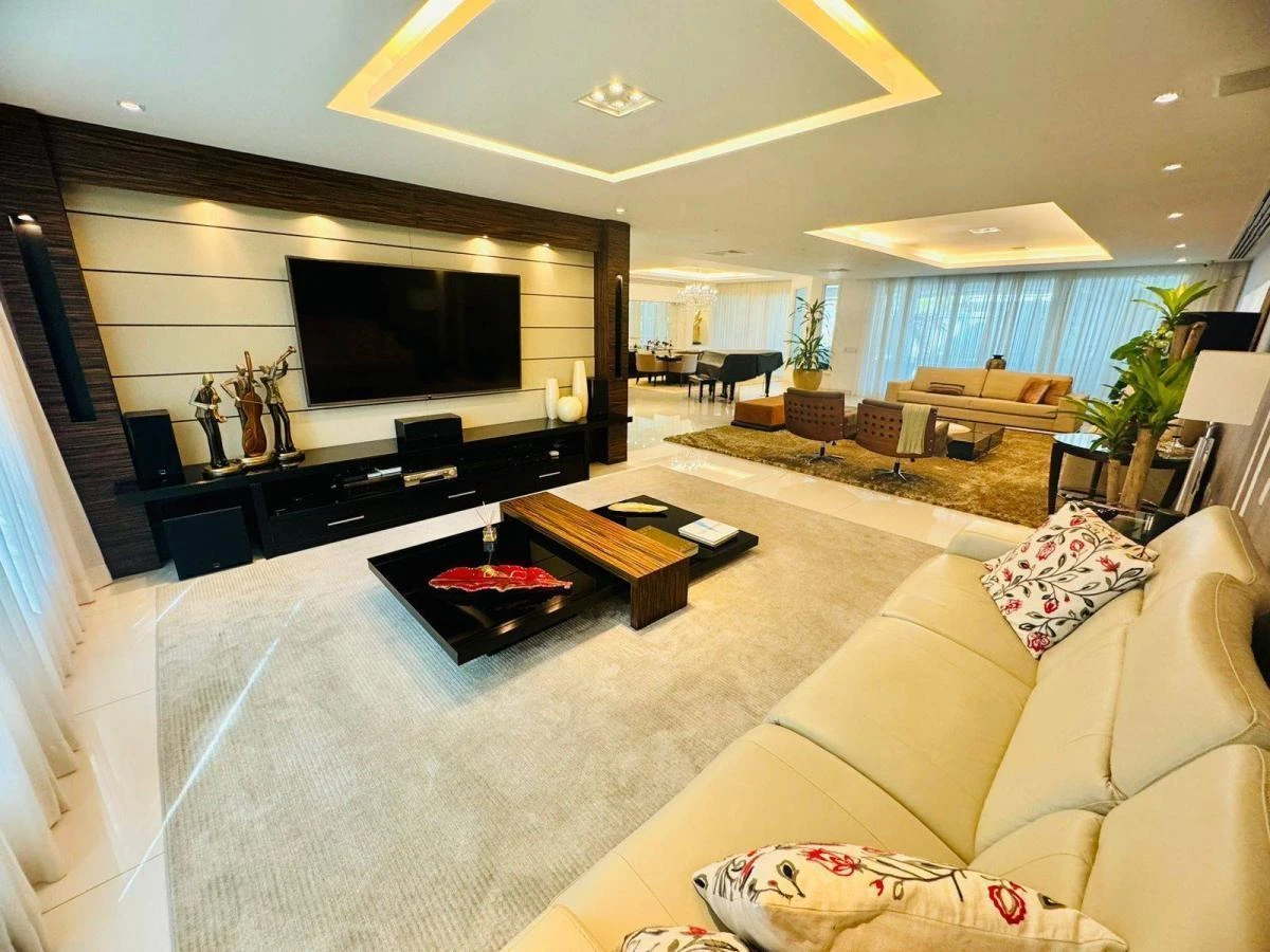 Furnished duplex house with 4 en-suite bedrooms — photo 28