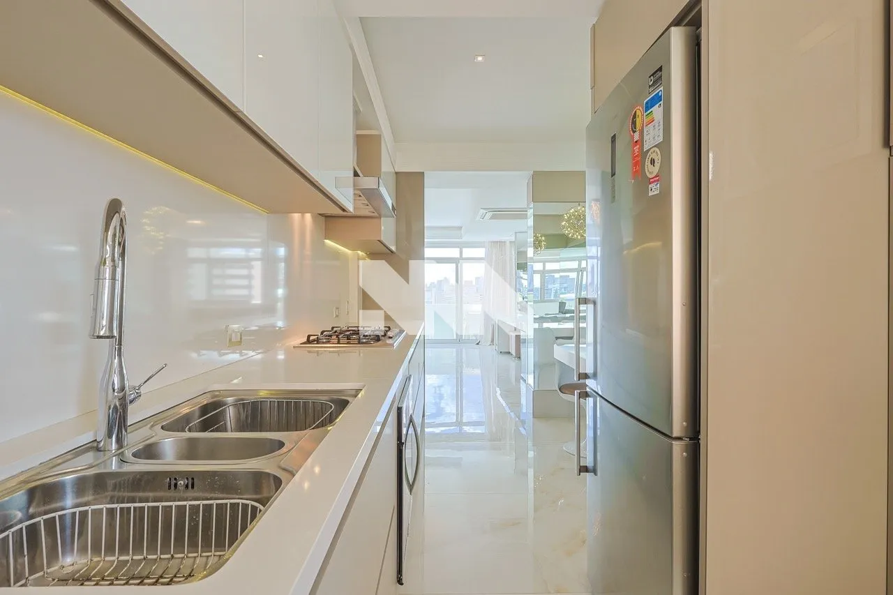 Rental apartment with 2 en-suite bedrooms and 192 m² — photo 6