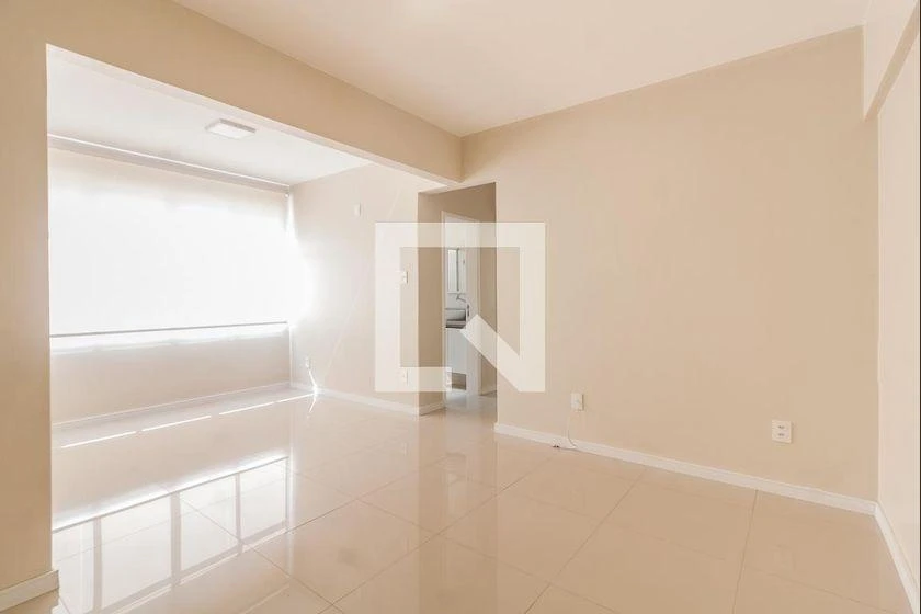 Unfurnished 1-bedroom apartment with 1 bathroom