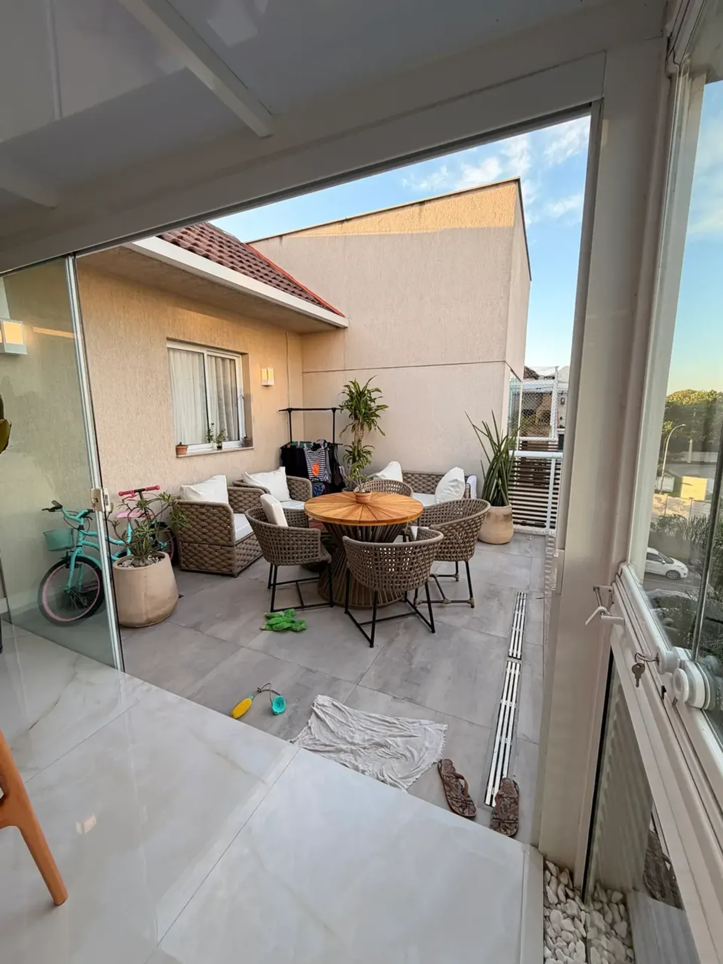 Furnished apartment, 148 m², with a jacuzzi — photo 32