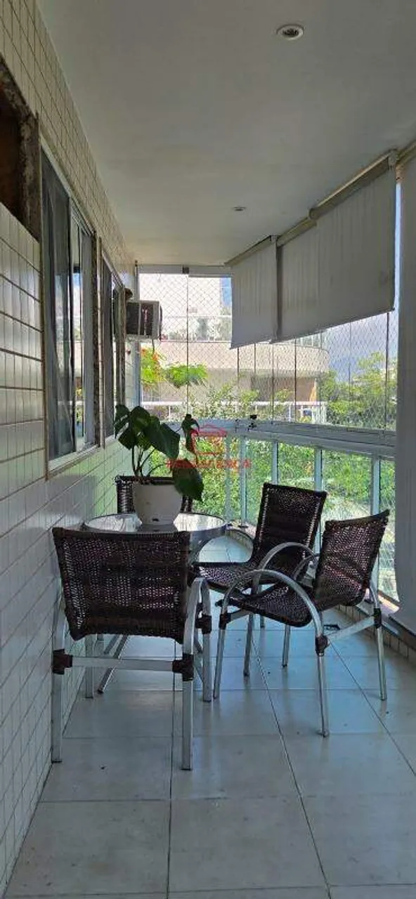 Apartamento com 3 quartos e cozinha integrada com fogão a gás — photo 20